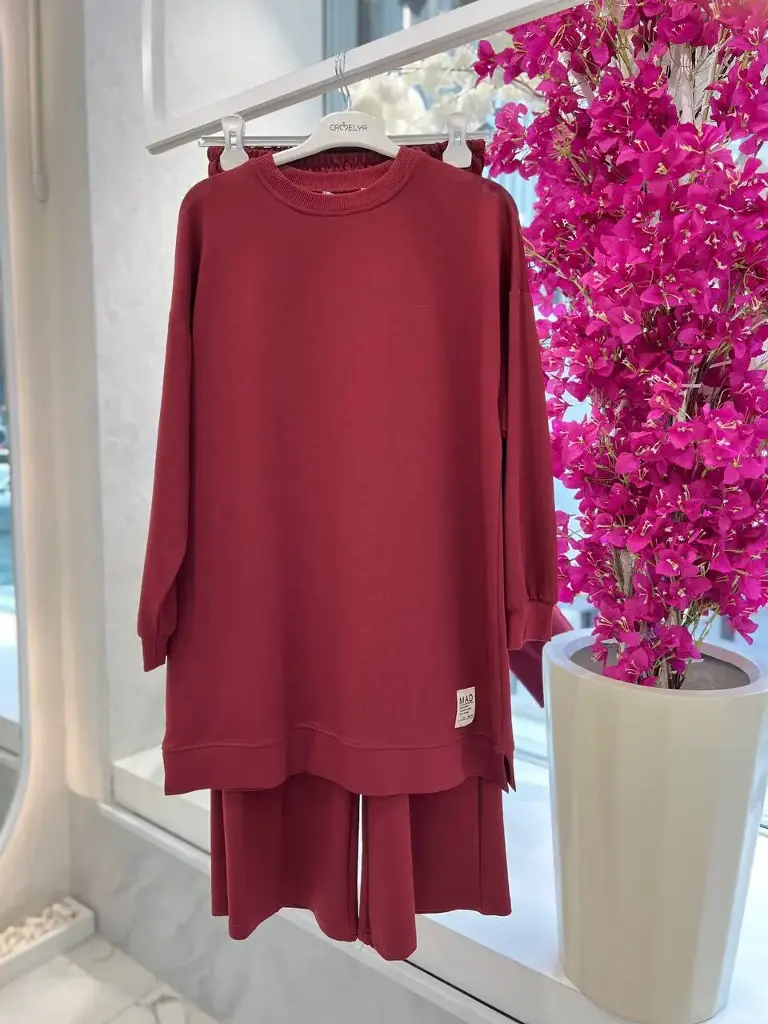 [869-106673-38] Two Piece Set - Maroon  (38)